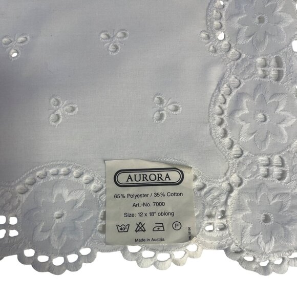 VTG Aurora Embroidered Lace Table Placemats Set of 4 White - Picture 3 of 5